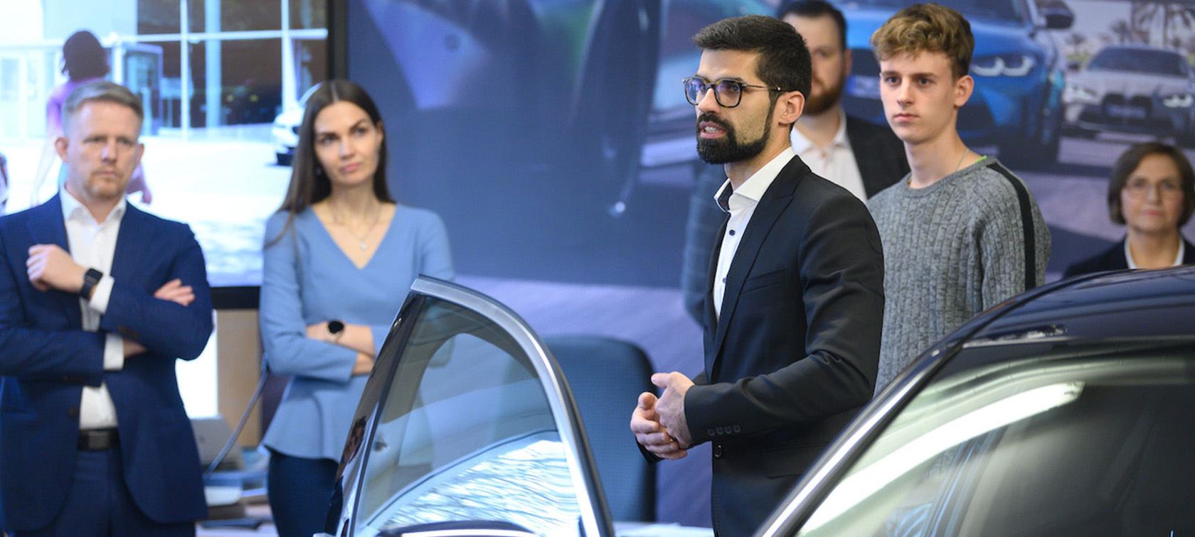 Vilniuje atidaryta pirmoji „BMW laboratorija“ Baltijos šalyse Vilniuje atidaryta pirmoji „BMW laboratorija“ Baltijos šalyse